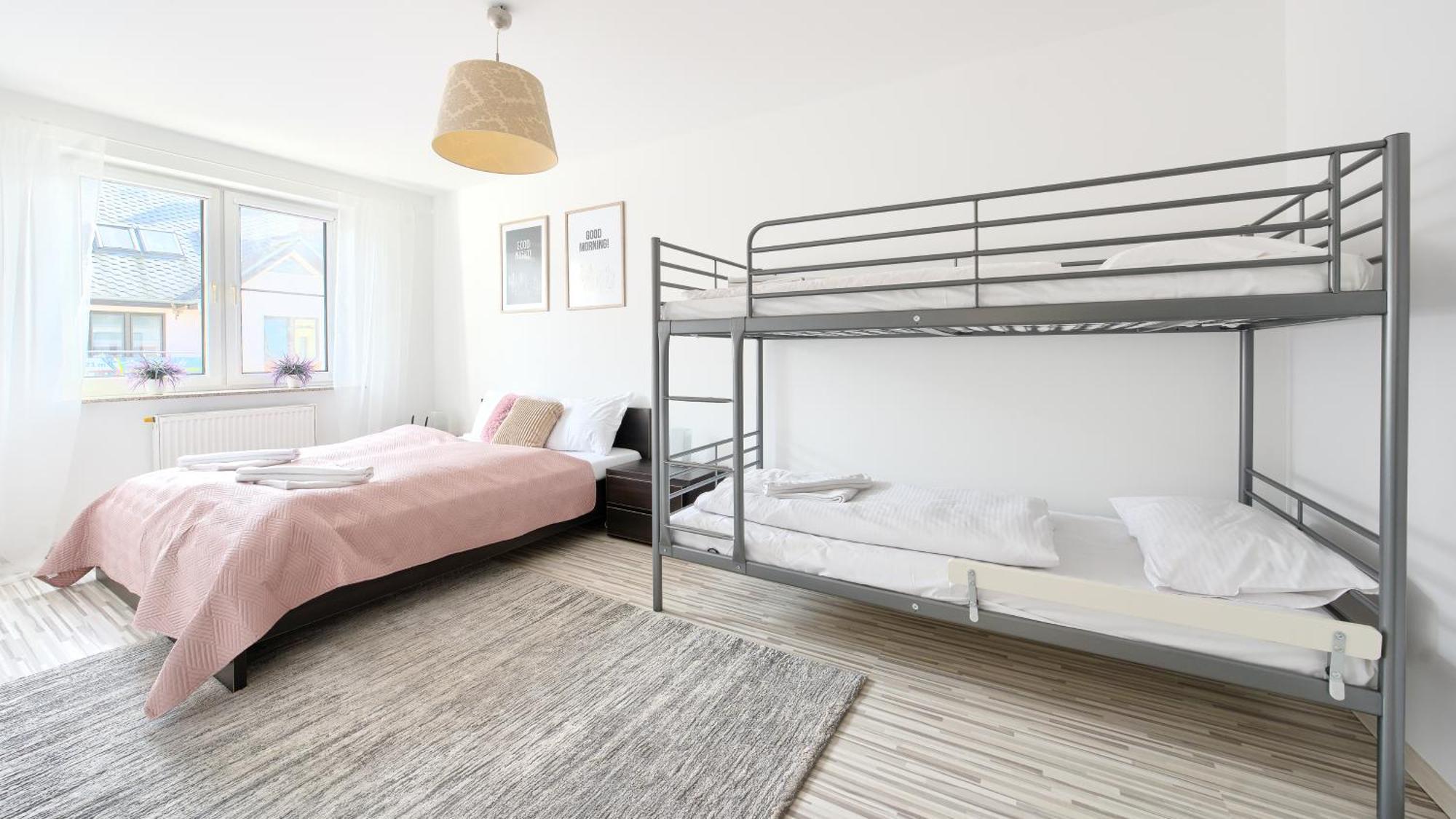 מידזיזדרויה Apartamenty Sun & Snow Plac Neptuna מראה חיצוני תמונה